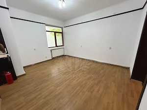 Spațiu comercial de închiriat //100 mp | Zona centrală - imagine 3