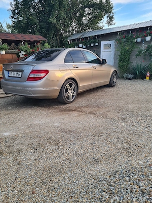Mercedes C class - imagine 2