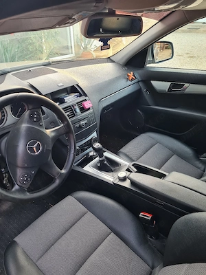 Mercedes C class - imagine 5