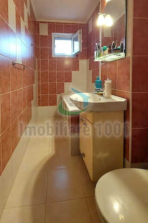 Apartament 3 camere, etaj 3, renovat integral, eficientizat termic, zona Shopping Park - imagine 12