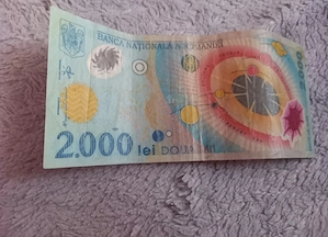 Bancnotă 2000 lei cu eclipsa