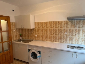 de inchiriat apartament 2 camere, decomandat, zona Universitate, bdul Mamaia - imagine 3