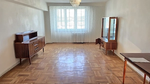 Vand apartament 4 camere decomandat in Deva, 22 Decembrie (Liceul Auto, Banca Transilvania), et 5