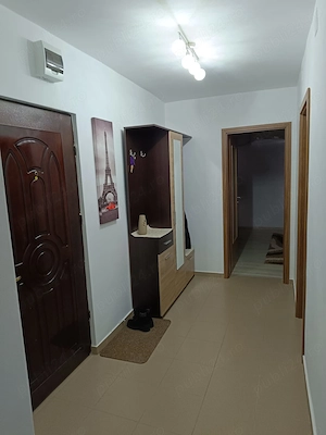 Inchiriez apartament 2 camere - imagine 9