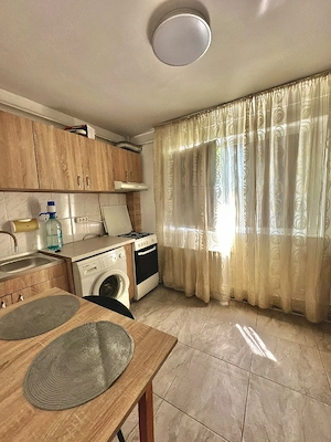 Persoană fizică închiriez apartament cu 1 camera - imagine 3