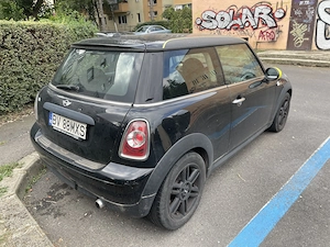 MINI One hatchback 1,6 benzină, Euro 6, 75 CP, an 2013,  110 400 km reali, al 2-lea proprietar - imagine 3