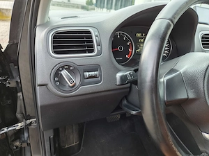 = V.W. POLO 1.4 Benzina Piele Navi 2010 Inmat. = 3.900 e. =    - imagine 14