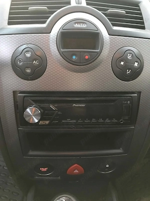 Renault Megane II 1.6 16V Benzină   2  - imagine 9