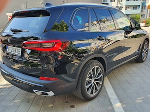 BMW X5 30d Xdrive 286 cp Mild-hybrid, Pano , Soft close - imagine 6
