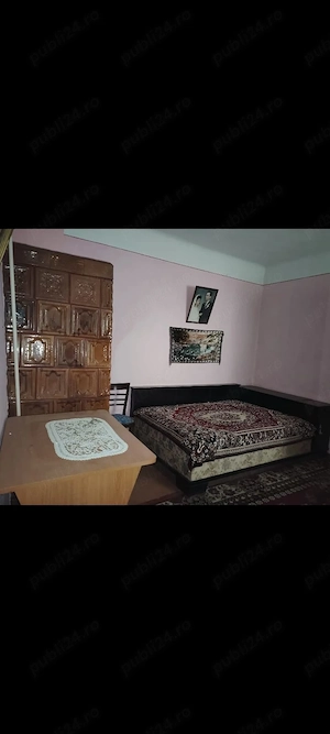 Vând casă spațioasă, zona Gradina Mare - imagine 2