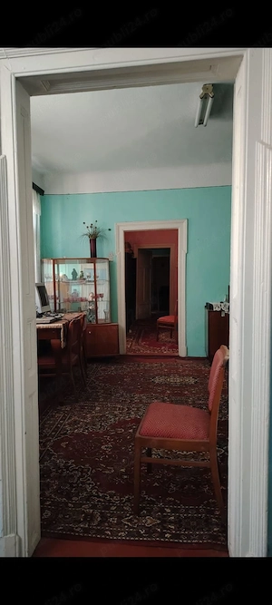 Vând casă spațioasă, zona Gradina Mare - imagine 3