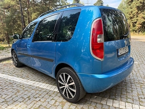 Skoda Roomster Benzina 1.6 MPi - imagine 3