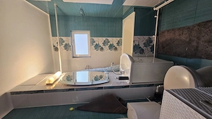 Închiriez apartament 3 camere, semidecomandat, Rovine, 67 mp, etaj 1 - imagine 4