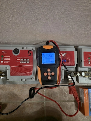 Baterii Auto 100A pb acid