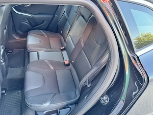 Volvo V40 D2 1.6 Diesel 115 CP | An 2013 | 238.000 km | 2 Seturi Jante Volvo - imagine 8