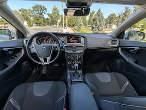 VOLVO V40 D2-120Cp-Cutie automata Aisin - imagine 2