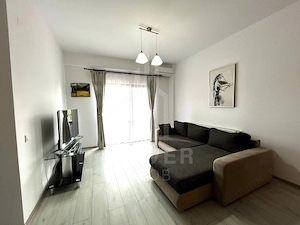 Apartament deosebit în Parcul Sub Arini | 100 mp + terasă 15 mp - imagine 2
