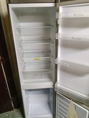 Combina frigorifica ,in stare buna folosita 3ani ,funcționează perfect