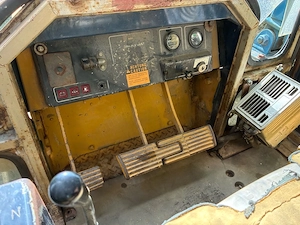 Buldozer Komatsu D31E-18 - imagine 6