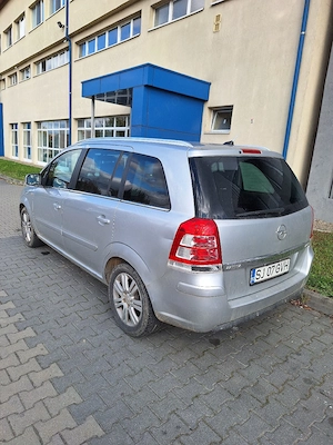 De vânzare Opel Zamfira 1,7cdti  - imagine 4