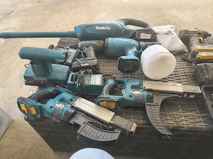 makita bormasina rigips