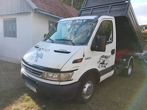 Iveco Daily basculabil pe 3 parti