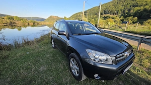 Toyota Rav 4 Toyota