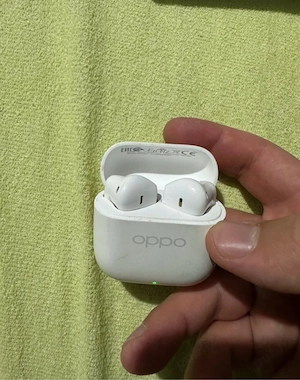 Căști oppo