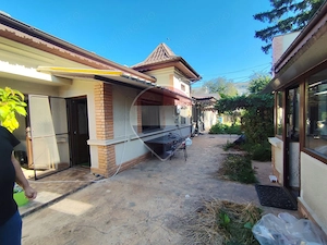 CASA 6 CAMERE CHITILA ,TEREN 590 MP, PANOURI 12 KW ,GARAJ - imagine 2