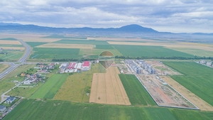 Teren intravilan de vânzare –intrare Cristian, Brașov 3.331 mp - imagine 5