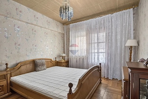 Apartament 3 camere, două băi de vânzare - Str Poetului - imagine 4