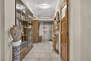 Apartament 3 camere, două băi de vânzare - Str Poetului - imagine 18