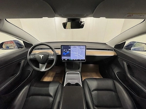 Tesla Model 3 - imagine 8