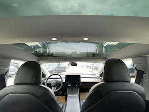 Tesla Model 3 - imagine 7