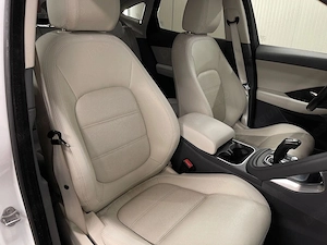 Jaguar E-Pace - imagine 9