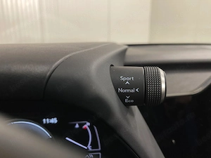 Lexus UX - imagine 20