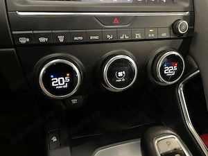Jaguar E-Pace - imagine 19