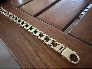 bratara aur 14k greutate 77,60 grame 