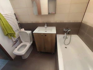 Inchiriez apartament 3 camere Sebastian - imagine 7
