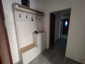 Inchiriez apartament 3 camere Sebastian - imagine 8