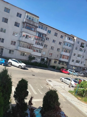 Apartament 2 camere de vanzare in Curtea de Arges zona Episcop Nichita - imagine 6