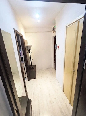 Vand apartament 2 camere semisecomandate Brazda 52m2 suprafata totala centrala , ac Proprietar - imagine 4