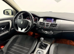 Renault Laguna dCi 110 FAP Expression - imagine 12