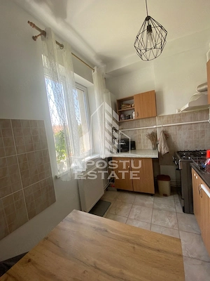 Apartament cu 2 camere de vanzare,decomandat, Zona Aeroport Timisoara - imagine 9