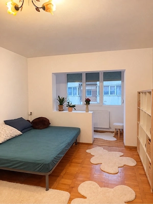 Proprietar vand apartament cu 2 camere, decomandat  - imagine 2