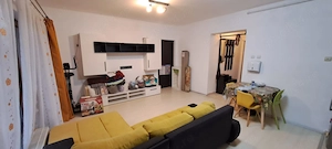 PF Vand Apartament 2 camere Floresti, zona Parc Poligon - imagine 10