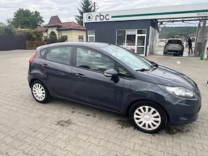 Ford Fiesta 1.6 Diesel - imagine 9