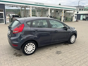 Ford Fiesta 1.6 Diesel - imagine 6