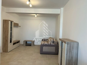 Apartament cu 2 camere de închiriat, loc de parcare, zona Soarelui - imagine 3