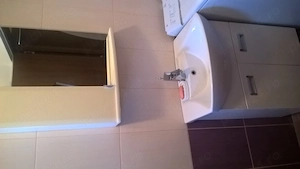 Inchiriez apartament 3 cam, in apropiere metrou 1 Mai-Bdul Ion Mihalache - imagine 7